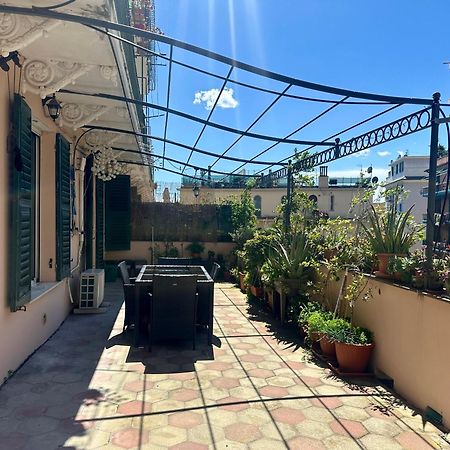 Апартаменты Sole, Terrazza, Centro Citta E Wi-Fi Veloce! Генуя Экстерьер фото