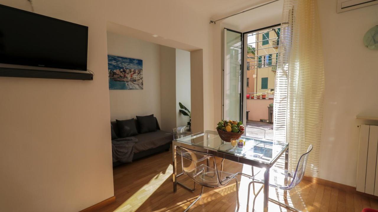 Апартаменты Sole, Terrazza, Centro Citta E Wi-Fi Veloce! Генуя Экстерьер фото