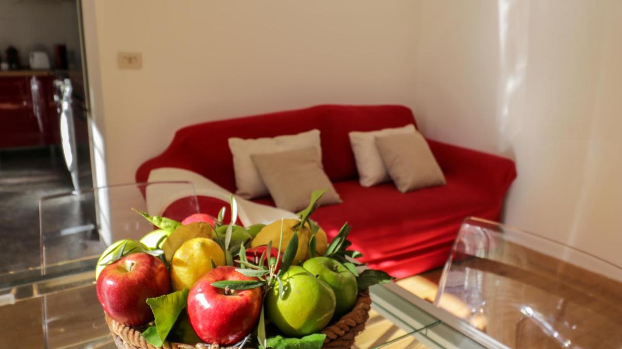 Апартаменты Sole, Terrazza, Centro Citta E Wi-Fi Veloce! Генуя Экстерьер фото